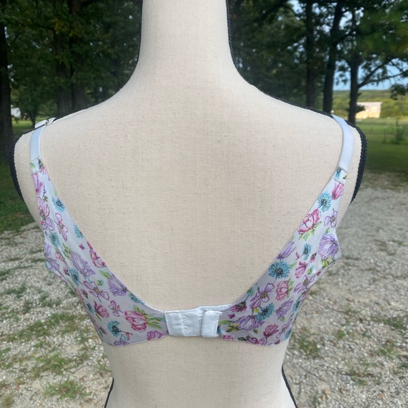 Secret T. Bra size 36B - Picture 5 of 6